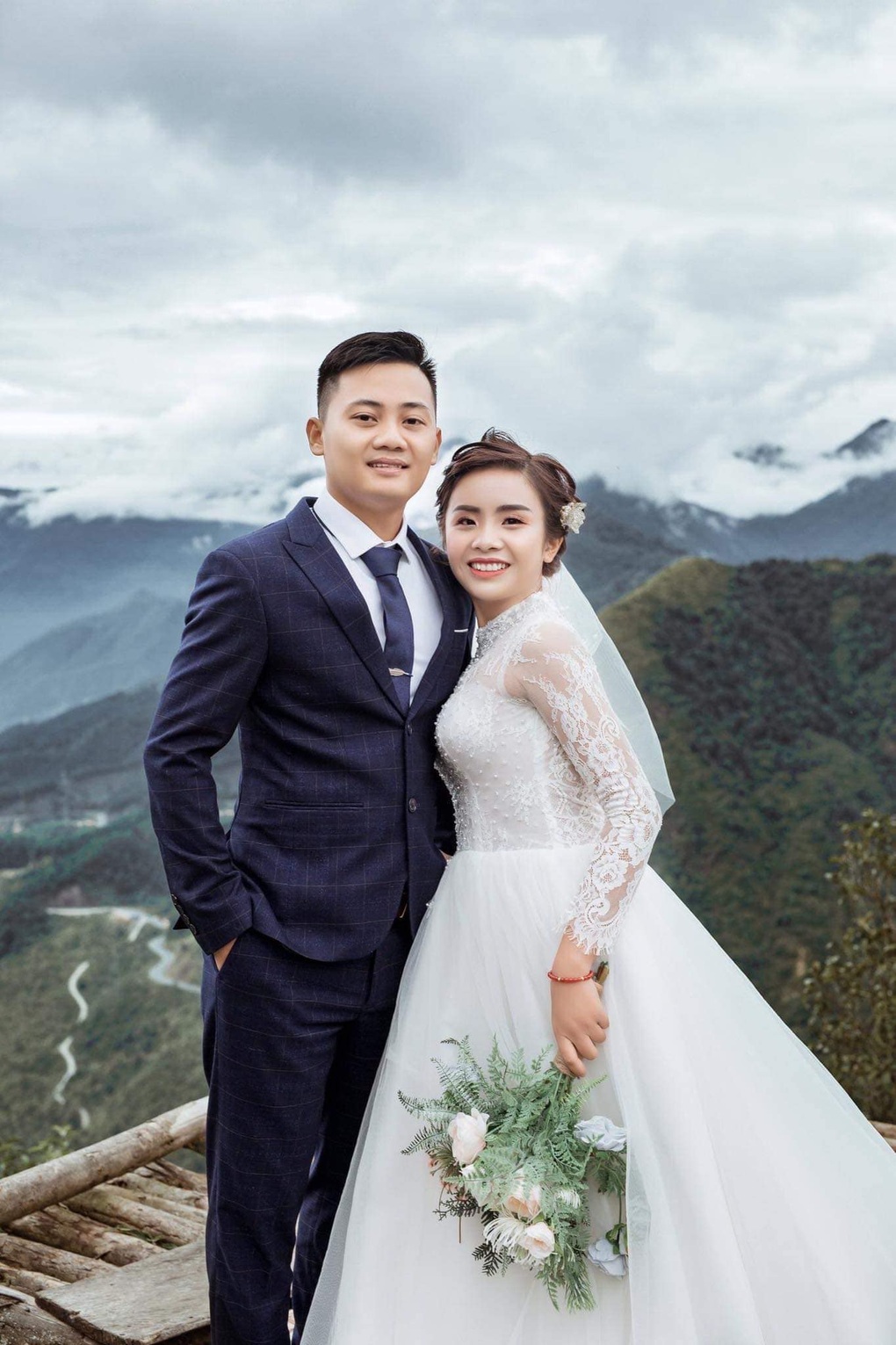 Chuyện tình của cặp đôi sinh cùng ngày, tháng, năm, cùng 1 phòng trong viện - 4 Chuyện tình của cặp đôi sinh cùng ngày, tháng, năm, cùng 1 phòng trong viện - 4