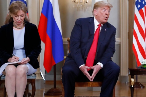 Chính trường Mỹ sục sôi vì nữ phiên dịch của Tổng thống Trump