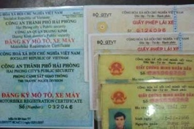 Nguyên cán bộ văn hóa “hô biến” giấy trắng thành... bằng cấp