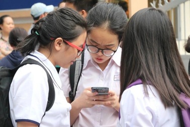 TPHCM đề xuất chi 237 tỷ đồng miễn và hỗ trợ học phí cho học sinh lớp 6-9