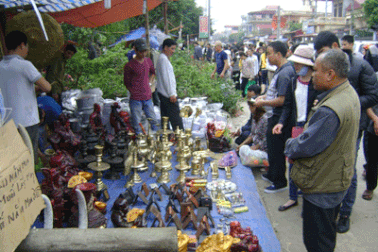 Đôi điều suy ngẫm về chợ Viềng