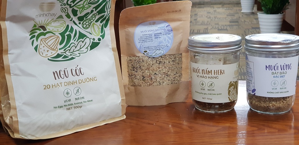 TP HCM: Rất khó thu hồi sản phẩm pate Minh Chay - 3 TP HCM: Rất khó thu hồi sản phẩm pate Minh Chay - 3