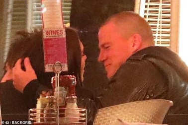 Jessie J và Channing Tatum tình tứ đi ăn tối