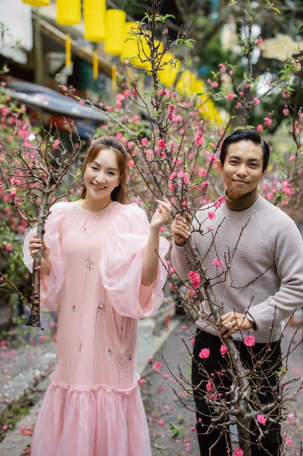 Đón Giao thừa: Bá Anh cùng cả nhà xem Táo quân, Ý Nhi ăn Tết online ở Úc - 9 Đón Giao thừa: Bá Anh cùng cả nhà xem Táo quân, Ý Nhi ăn Tết online ở Úc - 9