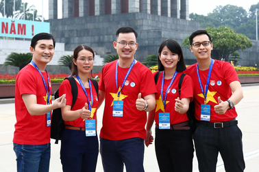 Để phát triển đồng đều trí thức trẻ trong và ngoài nước...