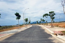 Cơn sốt "điêu tàn" Đà Nẵng, tiền tỷ chôn cứng đại gia tháo chạy