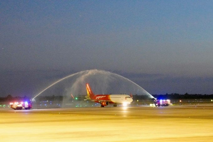 Tàu bay Vietjet tại sân bay quốc tế Siem Reap - Angkor, Campuchia