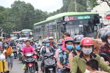 Ô nhiễm không khí gia tăng, TPHCM quyết kiểm soát khí thải xe 2 bánh