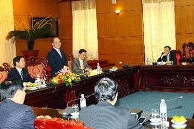 Chủ tịch QH gặp Đại sứ, Trưởng cơ quan đại diện