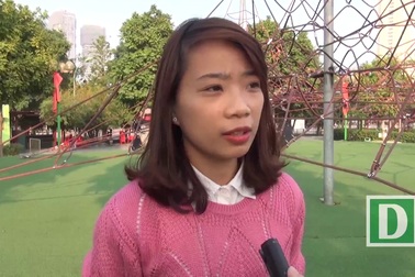 Quy định công chức không xăm hình, không mặc váy ngắn: Người dân nghĩ gì?