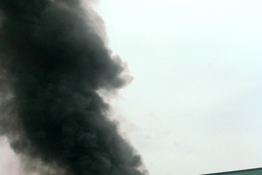 Hỏa hoạn lớn tại công ty sản xuất mực in