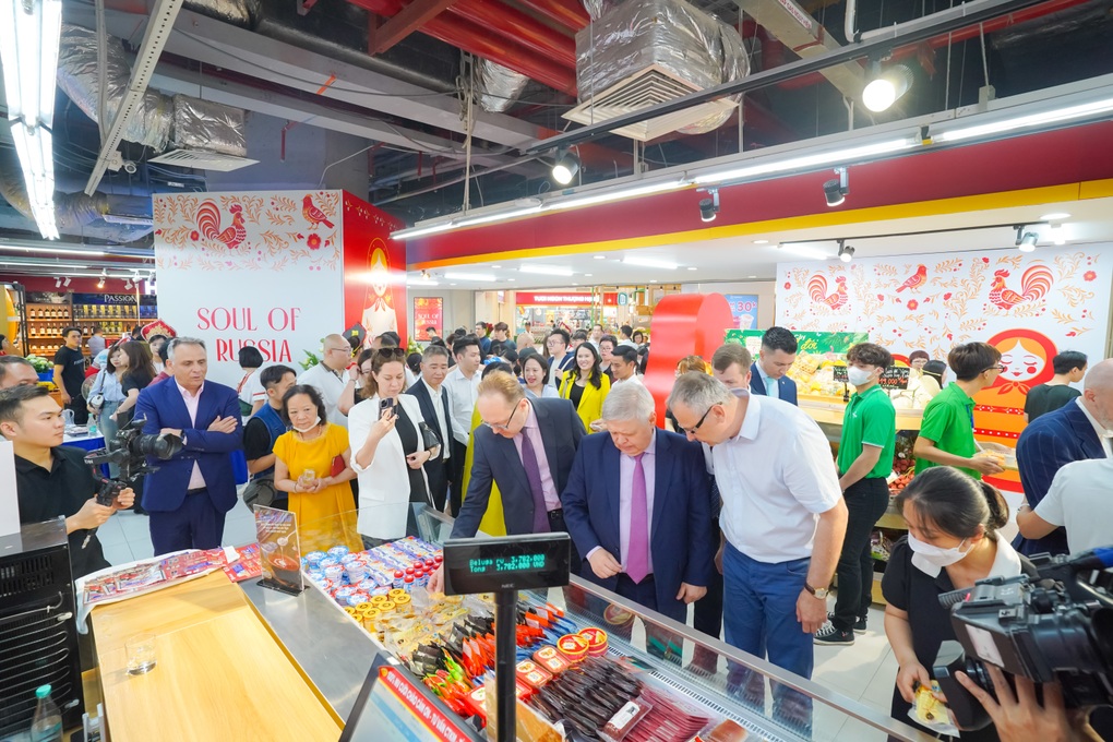 WinMart ra mắt không gian mua sắm “Russia Corner” đậm chất Nga tại Việt Nam - 3 WinMart ra mắt không gian mua sắm “Russia Corner” đậm chất Nga tại Việt Nam - 3