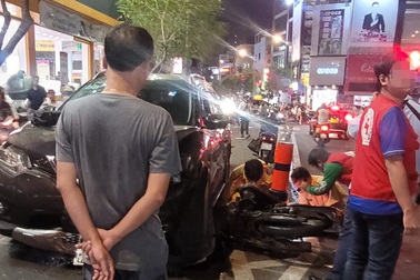 Trưởng khoa nghi say xỉn tông xe ở TPHCM: Bệnh viện làm việc với công an