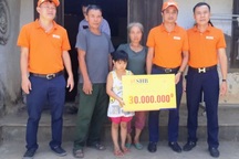 Hơn 30 triệu đồng tiếp tục đến với hoàn cảnh khó khăn