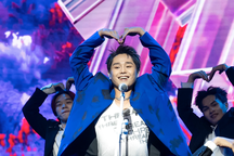 Tăng Duy Tân tiết lộ lý do hiếm hoi hát nhạc vui giữa những ca khúc buồn