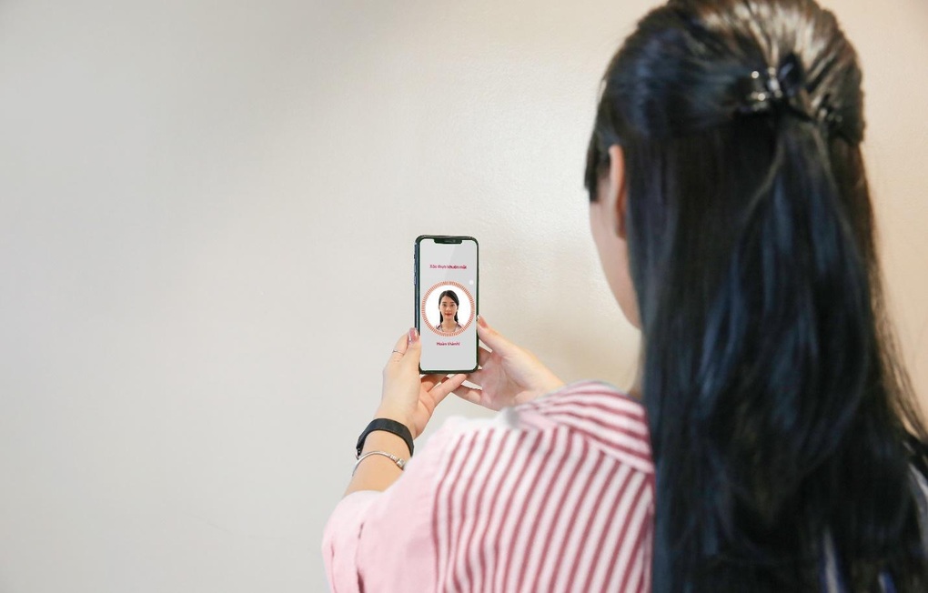 Giải pháp eKYC trên Agribank E-Mobile Banking được vinh danh Sao Khuê 2023 - 3 Giải pháp eKYC trên Agribank E-Mobile Banking được vinh danh Sao Khuê 2023 - 3