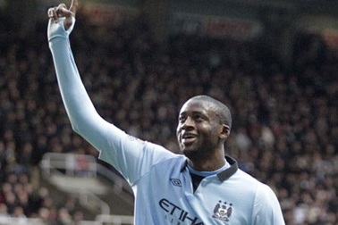 Yaya Toure giành danh hiệu Cầu thủ xuất sắc nhất châu Phi