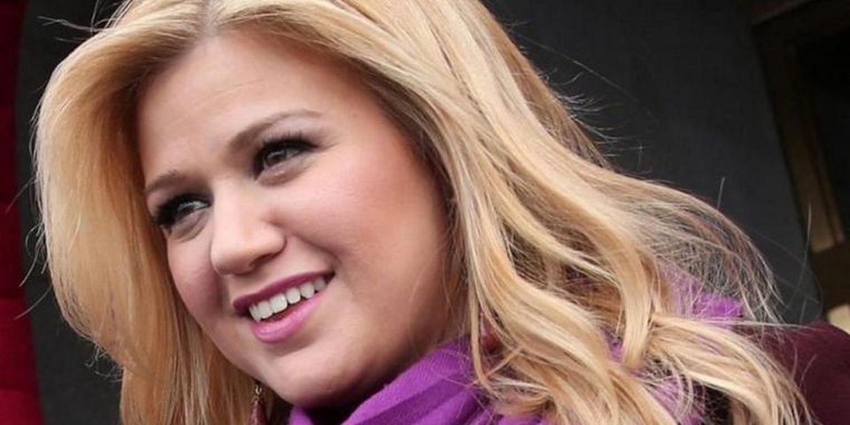 Chồng cũ của Kelly Clarkson đòi vợ chi gần 500 nghìn USD mỗi tháng - 8 Chồng cũ của Kelly Clarkson đòi vợ chi gần 500 nghìn USD mỗi tháng - 8