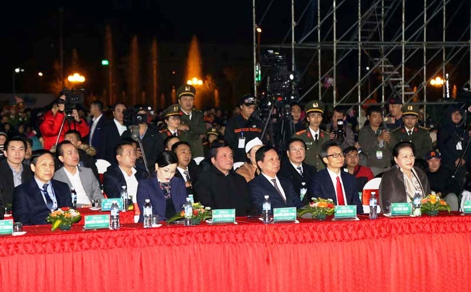 Khai mạc tuần văn hóa du lịch “Hòa Bình – Miền đất sử thi” - 1 Khai mạc tuần văn hóa du lịch “Hòa Bình – Miền đất sử thi” - 1