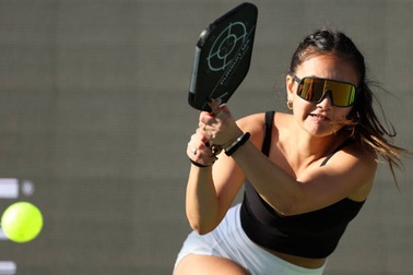 Ngôi sao pickleball thế giới sử dụng loại vợt nào?
