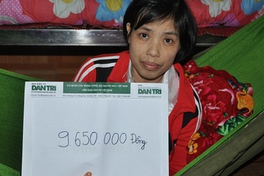 Bạn đọc Dân trí mang Tết ấm áp đến mẹ con chị Thúy