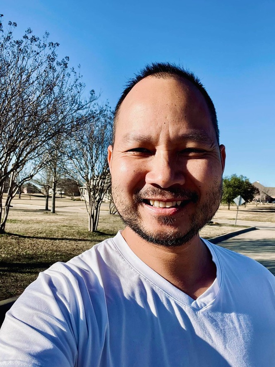 Chồng ca sĩ Hồng Ngọc buồn bã xác nhận mắc Covid-19 tại Mỹ - 1