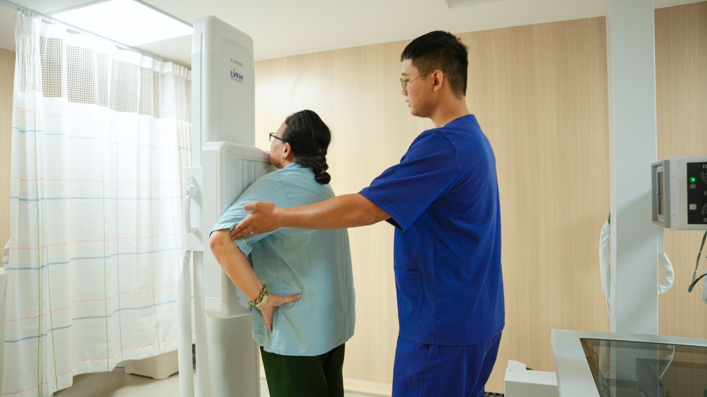 Bệnh viện Thăng Long Lạc Việt đền ơn đáp nghĩa bằng y đức và hành động thực tế - 4