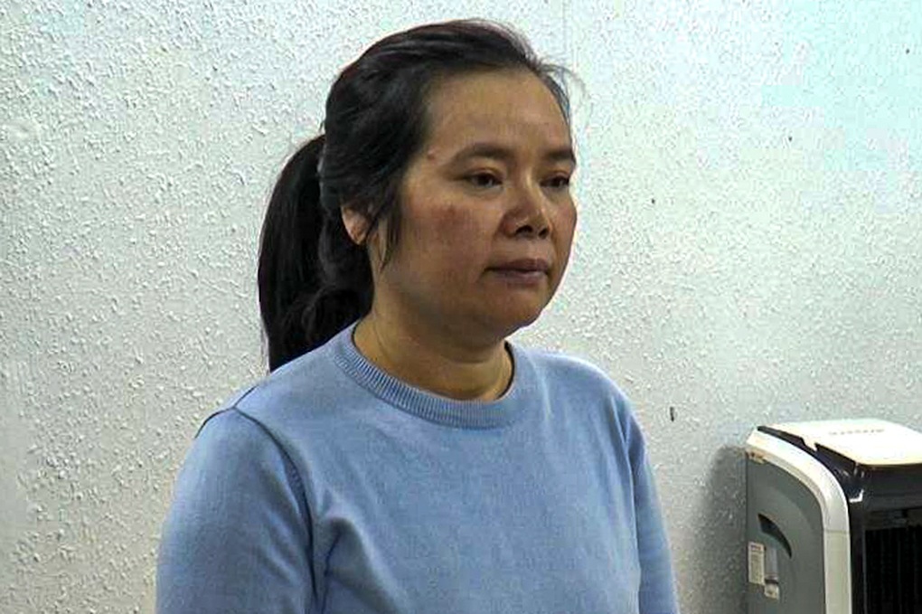 Nhận hàng chục nghìn đô để tổ chức cho người khác trốn đi nước ngoài - 1