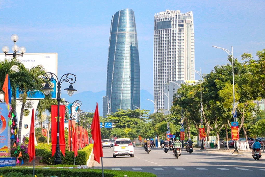 Thành phố Đà Nẵng không nhận hoa chúc mừng Đại hội Đảng bộ - 2 Thành phố Đà Nẵng không nhận hoa chúc mừng Đại hội Đảng bộ - 2