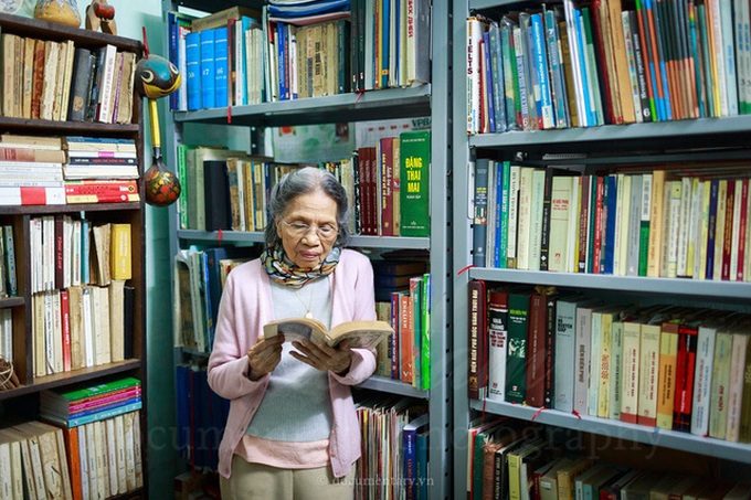 GS. Đặng Thị Hạnh.