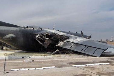 Rơi máy bay quân sự tại Algeria, hơn 100 người chết