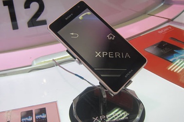 Cận cảnh 5 điện thoại Sony Xperia chuẩn bị bán tại Việt Nam