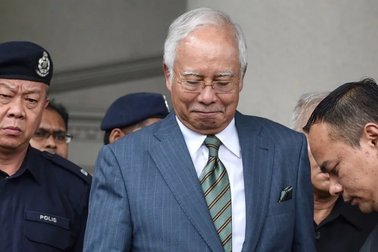 Cựu Thủ tướng Malaysia bị bắt vì bê bối tham nhũng