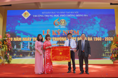 Trường THPT đầu tiên mang tên quận Đống Đa kỷ niệm 60 năm thành lập