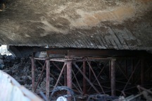 Vì sao phải lắp gấp trụ sắt ở dầm bị ảnh hưởng vụ cháy gầm cầu Vĩnh Tuy?