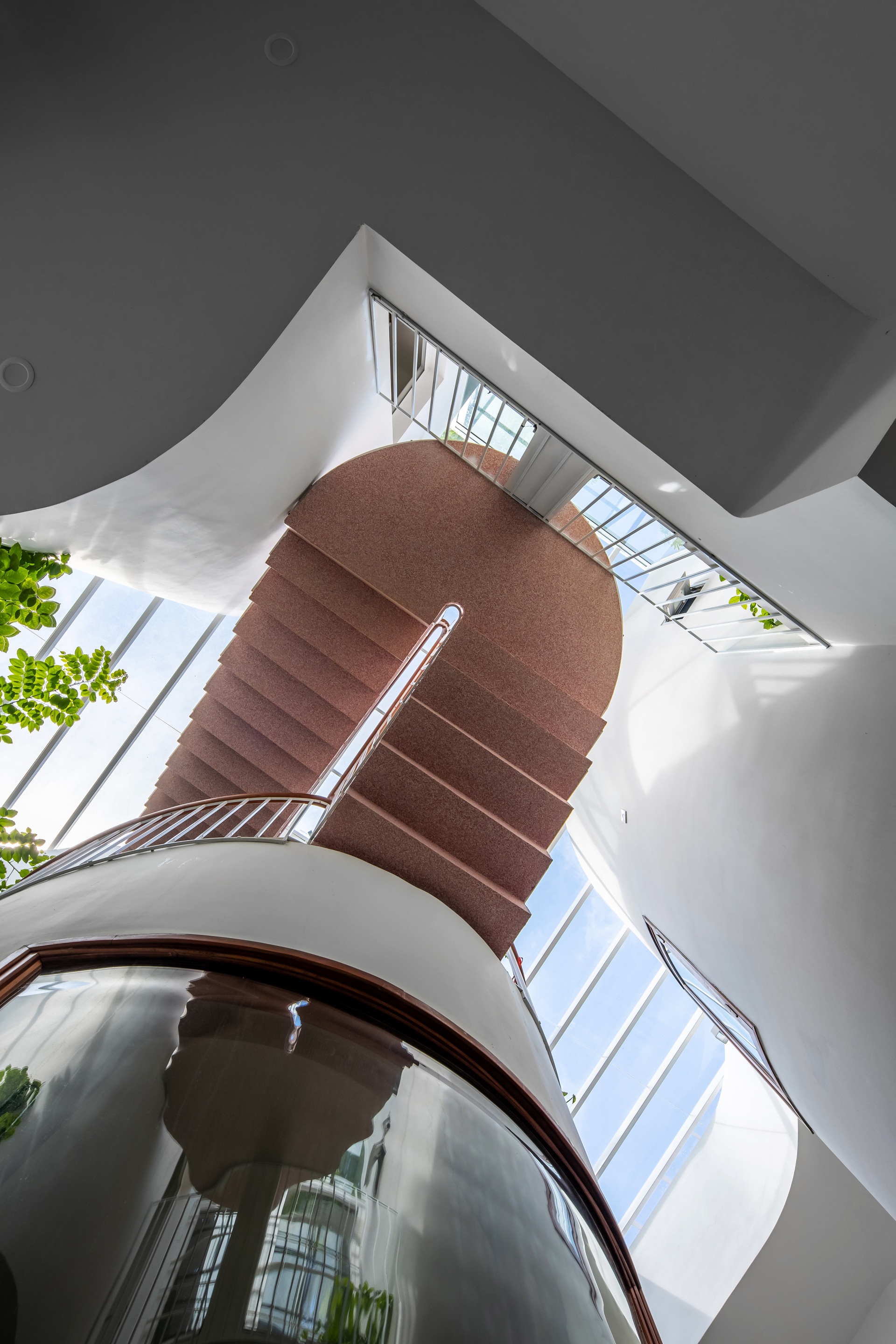 Bất ngờ với bên trong của ngôi nhà trông như cái hộp ở Phủ Lý - 9 Bất ngờ với bên trong của ngôi nhà trông như cái hộp ở Phủ Lý - 9