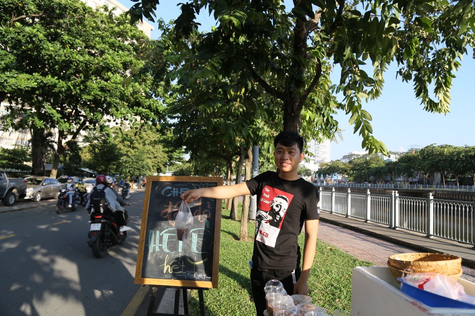 Chè chống ế cũng ế hàng trong ngày Ngưu Lang gặp Chức Nữ - 3 Chè chống ế cũng ế hàng trong ngày Ngưu Lang gặp Chức Nữ - 3