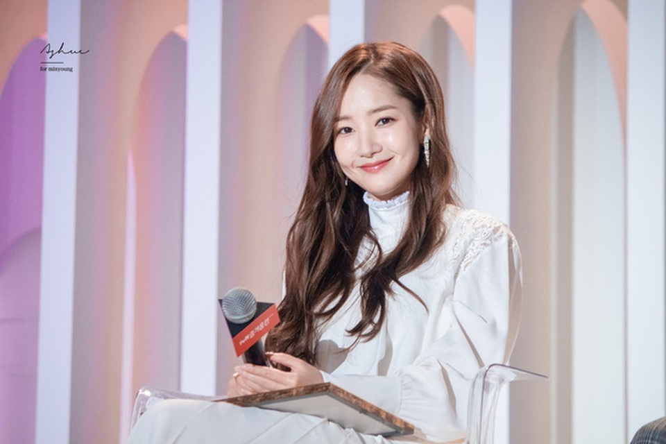 Thư ký Kim Park Min Young xinh đẹp và ngọt ngào - 8 Thư ký Kim Park Min Young xinh đẹp và ngọt ngào - 8