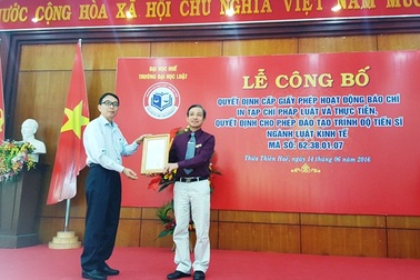 Trường đại học đầu tiên ở miền Trung được đào tạo tiến sĩ Luật