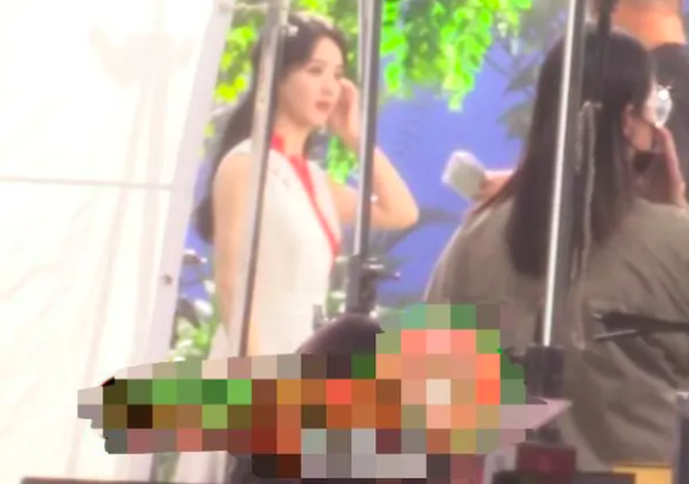 34 tuổi, Triệu Lệ Dĩnh xuất sắc vào vai... nữ sinh trung học - 5 34 tuổi, Triệu Lệ Dĩnh xuất sắc vào vai... nữ sinh trung học - 5