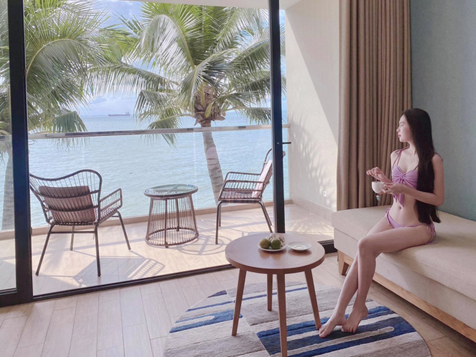 Nữ sinh Kon Tum nổi tiếng vì giống Lưu Diệc Phi thả dáng nuột nà với bikini - 7 Nữ sinh Kon Tum nổi tiếng vì giống Lưu Diệc Phi thả dáng nuột nà với bikini - 7