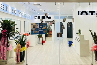 Tiệm chụp ảnh ở Hà Nội kêu oan vì bị tấn công nhầm vụ khách Hàn đánh người