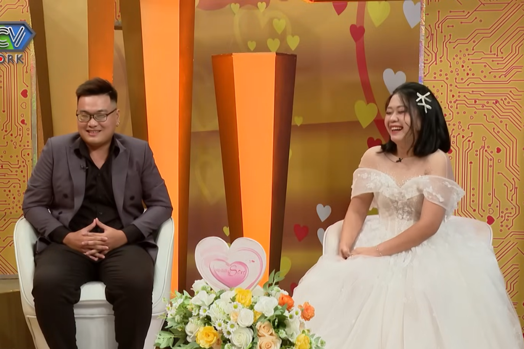 Lên truyền hình tâm sự, chồng mới phát hiện bí mật vợ giấu 8 năm - 2 Lên truyền hình tâm sự, chồng mới phát hiện bí mật vợ giấu 8 năm - 2