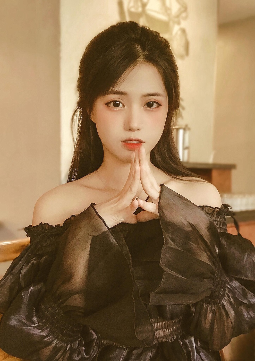 Vẻ đẹp mê mẩn của hot girl trong làng cosplay, thần tượng Ronaldo - 1 Vẻ đẹp mê mẩn của hot girl trong làng cosplay, thần tượng Ronaldo - 1