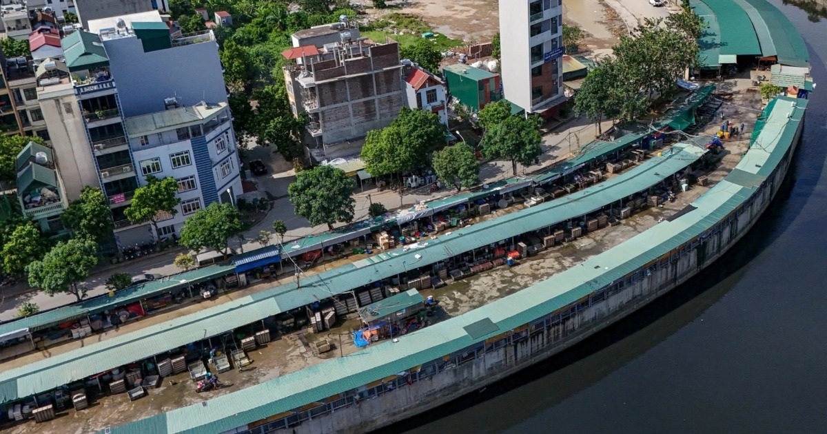 Hà Nội xóa toàn bộ chợ tạm, chợ cóc trong năm 2025