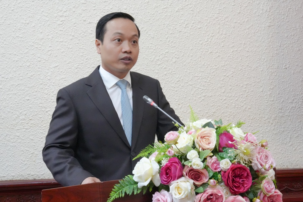Chủ tịch tỉnh Lai Châu làm Thứ trưởng Bộ Tư pháp - 2 Chủ tịch tỉnh Lai Châu làm Thứ trưởng Bộ Tư pháp - 2