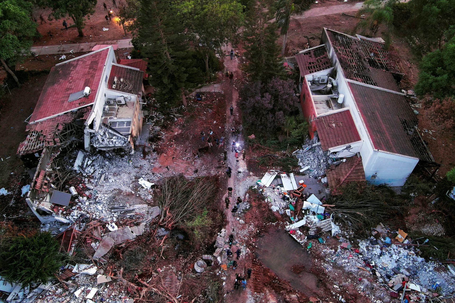 Một tháng chiến sự Israel-Hamas rung chuyển chảo lửa Trung Đông - 4 Một tháng chiến sự Israel-Hamas rung chuyển chảo lửa Trung Đông - 4