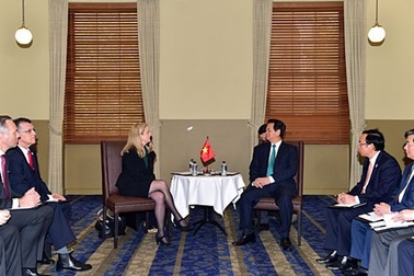 Thủ tướng mời doanh nghiệp Australia tham gia mua bán nợ