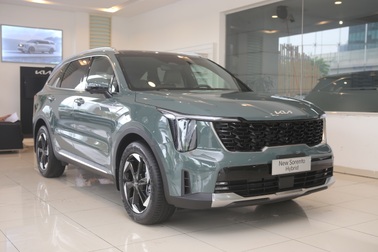 Chi tiết Kia Sorento Hybrid 2026, có gì để đấu Hyundai Santa Fe Hybrid?
