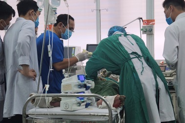 Vụ đốt phòng trọ vì ghen ở Đồng Nai: Thêm một bé tiên lượng nặng xin về nhà